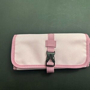 Makeup, Accessories Organizer-Pink Onn Tri-Fold